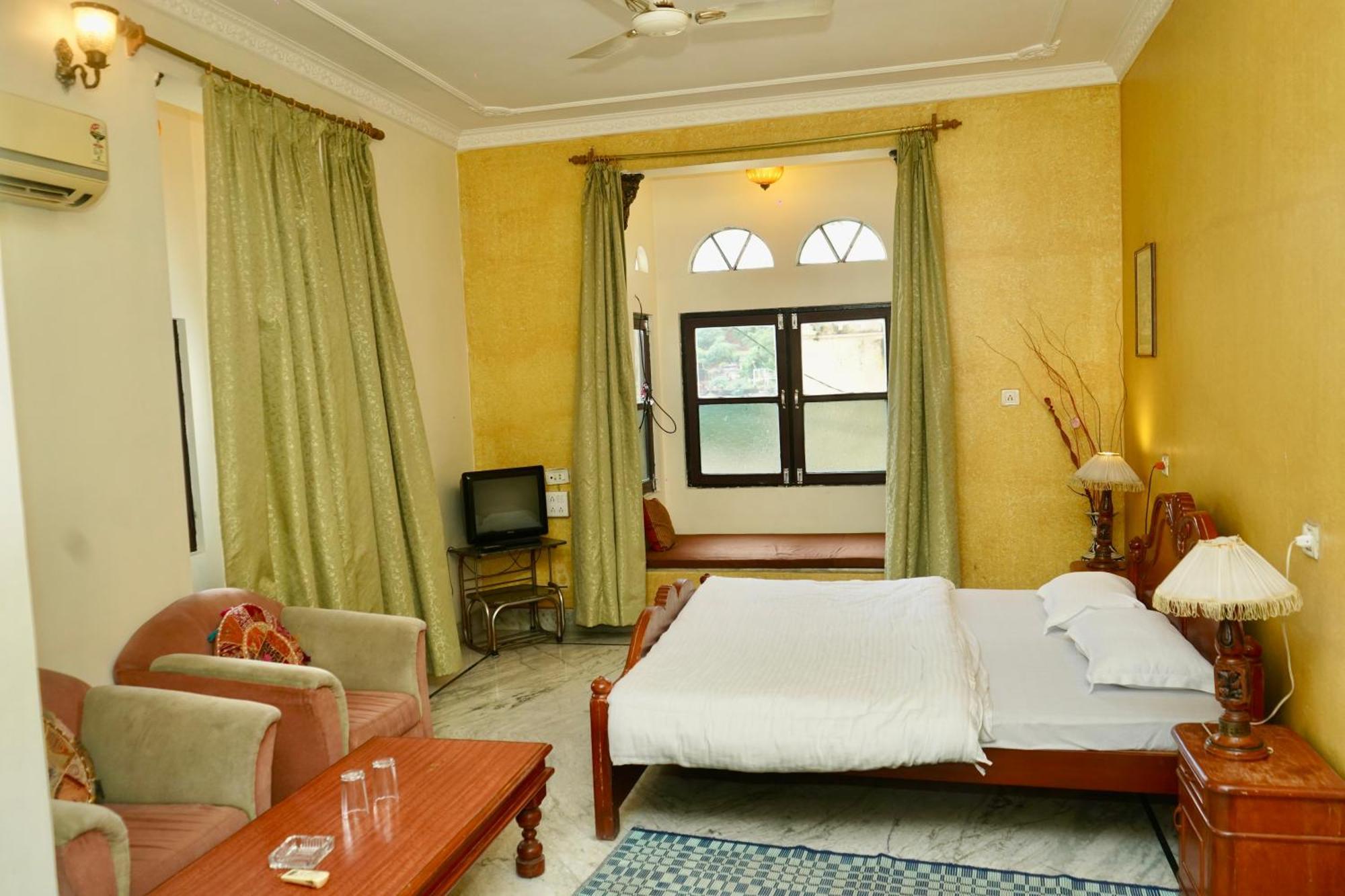 Haveli Katkoun Hotel Bundi Luaran gambar